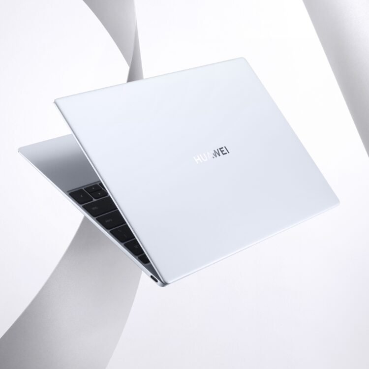 Huawei-Launches-the-MateBook-X-2021
